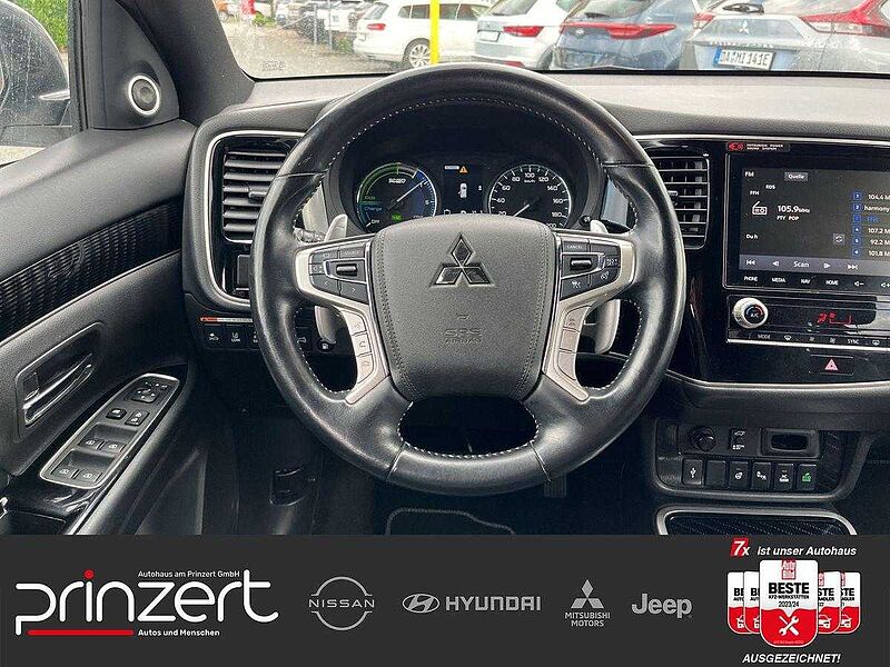 Mitsubishi Outlander PHEV 'Top' 4WD*Leder*Navi*Klima*LED