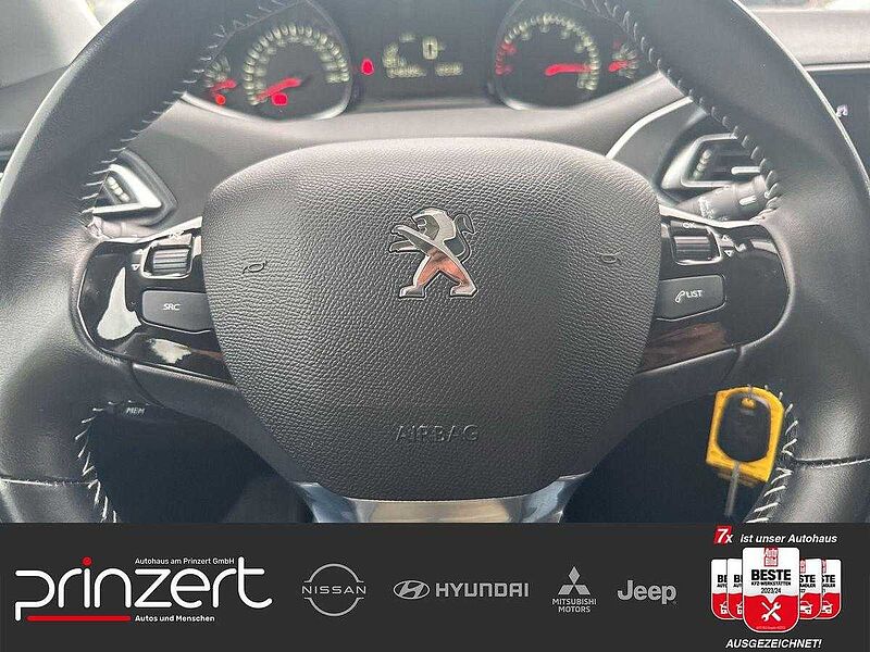 Peugeot 308 1.2 e-THP / PureTech 'Active' Navi+*City+Paket*