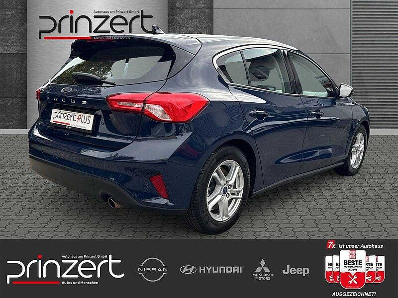 Ford Focus 1.5 'Cool&Connect'Tempomat*Navi*Sportsitze*8-Fach